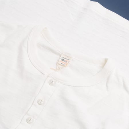 Lot 4601 Henley Neck T-Shirt Off White