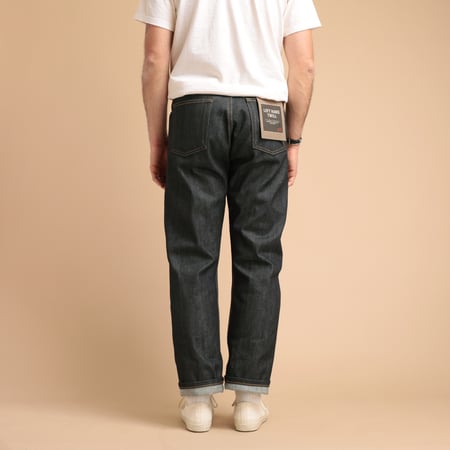 image flâneurs NAKED & FAMOUS TrueGuy Left Hand Twill Selvedge porté de dos