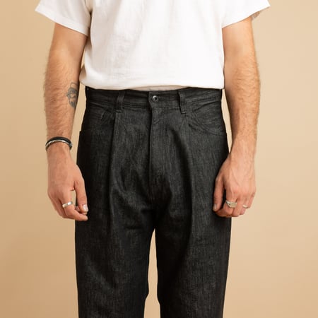 JAPAN BLUE / Dark Grey 13oz Wide Tapered 5-Pocket Pants