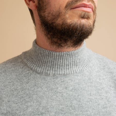 Wool/Cashmere Turtleneck Sweater Light Gray