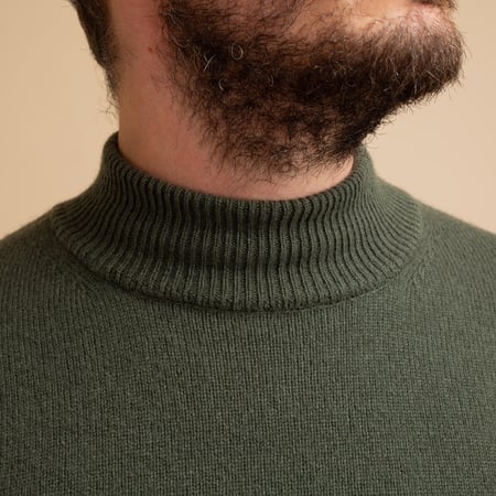 Wool/Cashmere Turtleneck Sweater Moss Green