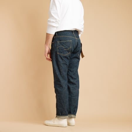 Image-Flâneurs_ONI DENIM / 902ZR-KABEG "Secret Kabuki" 20oz High Rise Relaxed Tapered_Back view