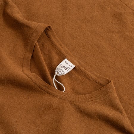 GRP / Crewneck Short Sleeve Tobacco