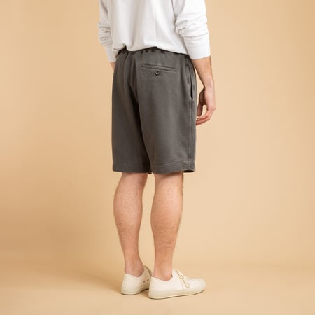 Light Terry Shorts in Pitch Black