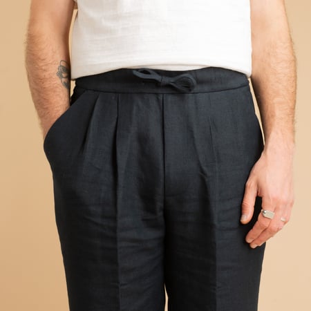 T005 Linen Drawstring Trousers Navy