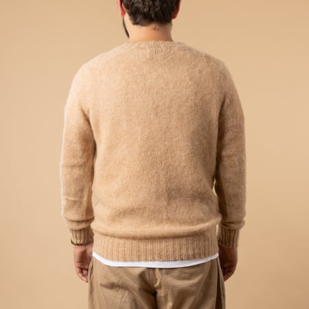 Harley of Scotland x Flâneurs Shaggy Crew Neck Malt Sweater