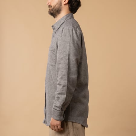 Portuguese Flannel Teca Shirt in Light Grey, side profile cotton shirt.