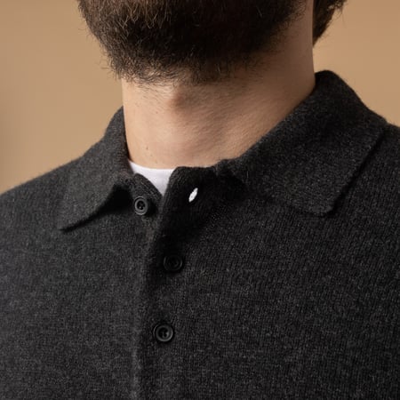 BEAMS PLUS 9G Knit Polo with long sleeves in Charcoal color with collar detail.