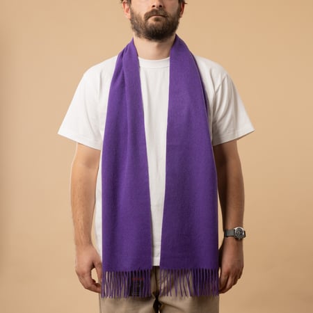 echarpe en cachemire BEAMS PLUS / Cashmere Scarf Solid couleur Purple de face