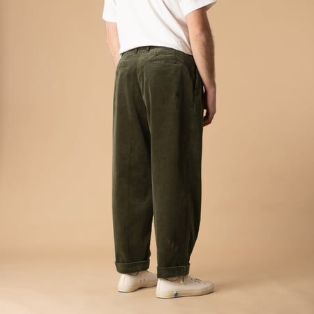 2 Pleats Corduroy Trousers Dark Green