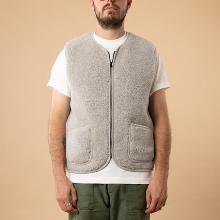 flâneurs-COLDBREAKER-sleeveless wool jacket-Pepitko Ultralight Light Grey-front closed