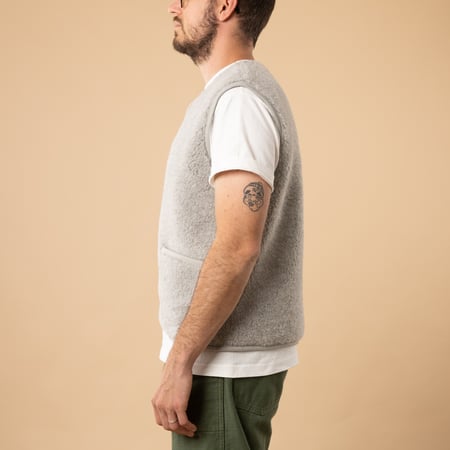 Flâneurs-COLDBREAKER-sleeveless wool jacket-Pepitko Ultralight-Light Grey-side profile