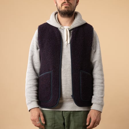 flâneurs-COLDBREAKER-veste-en-laine-sans-manche-Pepitko-Vest-Plum-de-face-ouvert