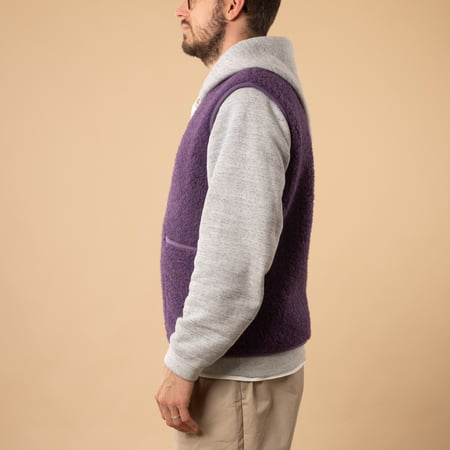 flâneurs-COLDBREAKER-sleeveless-wool-jacket-Pepitko-Vest-Violet-side-profile