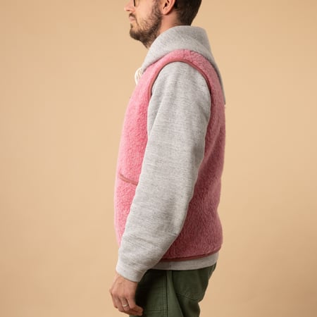 flâneurs-COLDBREAKER-sleeveless wool jacket-Pepitko Vest Pink profile view