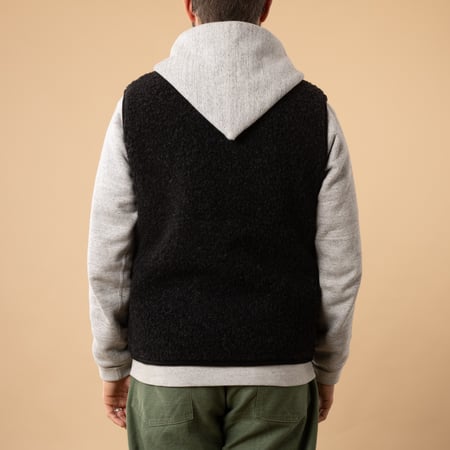 flâneurs-COLDBREAKER-sleeveless wool jacket-Pepitko Vest Black from the back