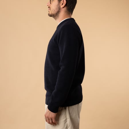 Wool Sweater - Round Neck - Youri - Navy - Profile View