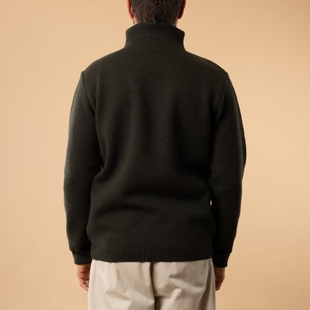 NITTO KNITWEAR / Youri Khaki Trucker Sweater from the back