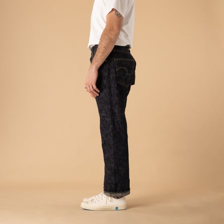Images of flâneurs wearing Oni Denim Kasuri with a side carry