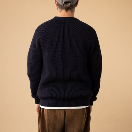 flâneurs-pull-BATONER-Signature-Crew-Neck-navy-de-dos