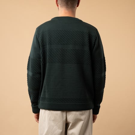 flâneurs-SNS-HERNING-pull-Pull Fisherman II Thunder Green-de-dos