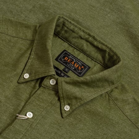BEAMS PLUS / BD Flannel Solid Olive - collar detail