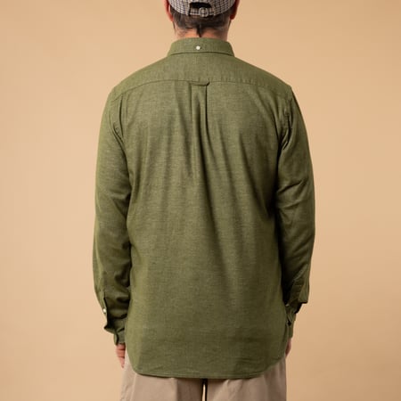 BEAMS PLUS / BD Solid Olive Flannel - from the back