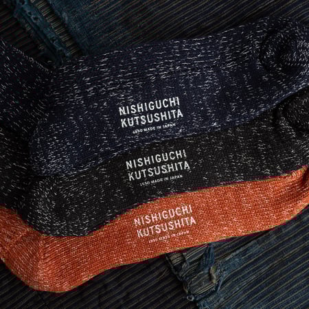 détail flâneurs-NISHIGUCHI-KUTSUSHITA-Hemp-Cotton-Ribbed-Socks
