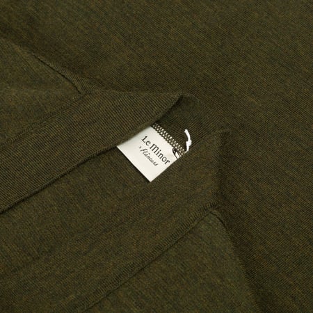 détail col Le-Minor-x-Flâneurs-gilet-Milano-Noragi-vert-olive-chiné