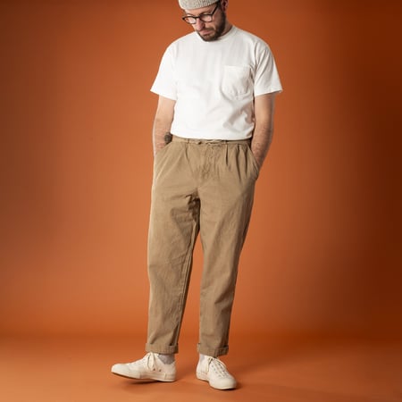image-front-view-flâneurs-SEUVAS-10oz-CANVAS-TAPERED-2TUCK-PANTS-coffee