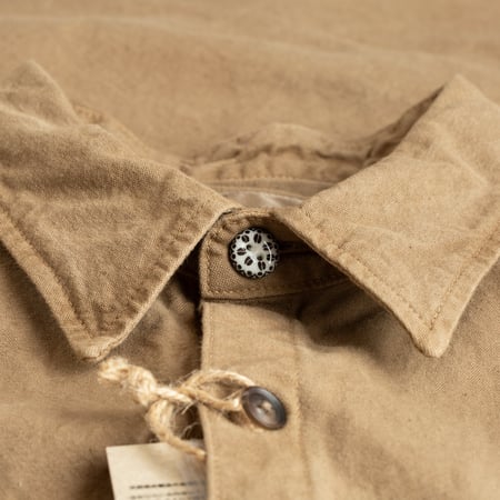 image-button-ceramic-loafers-Seuvas-jacket-8oz-Canvas-Wing-Collar-Shirt-Jacket-Coffee