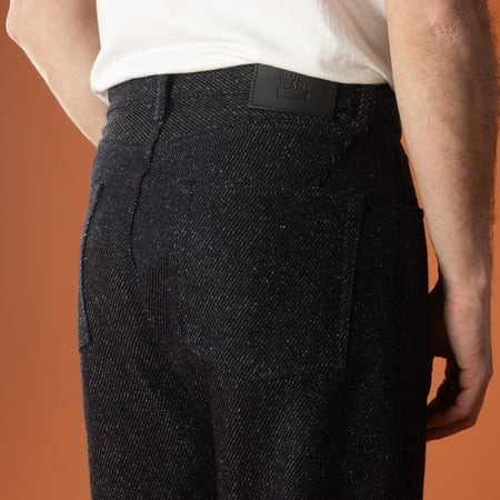 back-detail-flâneurs-JAPAN-BLUE-JEANS-Tweed-Denim-Wide-Tapered-5P-Trousers