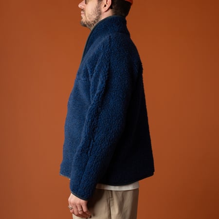 image-portée-de-profil-Colbreaker-x-Flâneurs-ultramarine-fleece-wool-pile-1