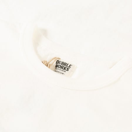image-détail-flâneurs-teeshirt-épais-dubbleworks-HEAVY-WEIGHT-LONG-sleeve-off-white