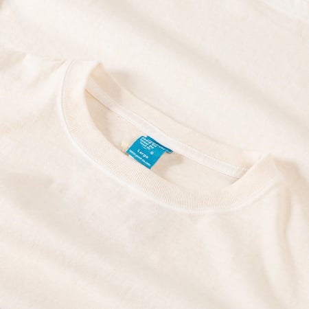 détail-col-GOOD-ON-flâneurs-tee-shirt-manches-longues-LS-Crew-Tee-P-Natural