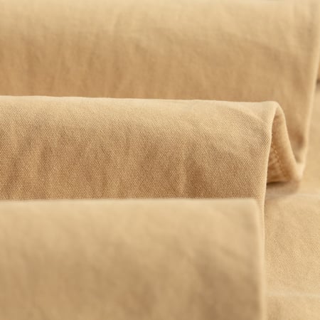 image flâneurs UNIVERSAL WORKS Hi Water Trouser Summer Canvas Dark Sand détail fabric