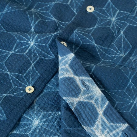 détail inside flâneurs-Universal-Works-Road Shirt Needle Tie'N'Dye Indigo