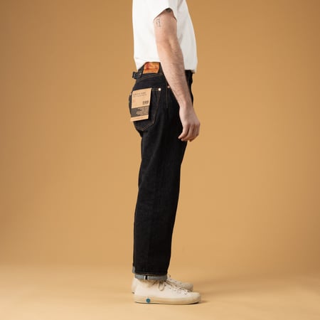 Image flâneurs FOB FACTORY  F165 Garage 5P Selvedge Denim porté de profil