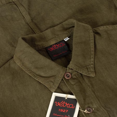 détail col flâneurs VETRA Olive Heavy Linen Weaved Jacket