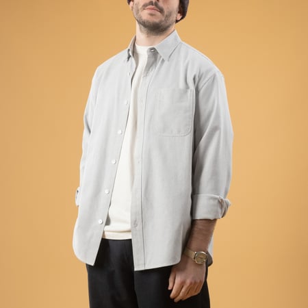 Image flâneurs porté chemise FRIZMWORKS OG Oxford Oversized Shirt Grey