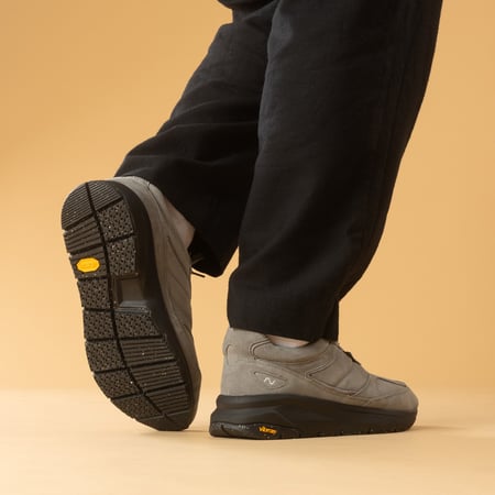 Image flâneurs de dos NEUTRA sneakers Hakone V.2 Tundra Steel