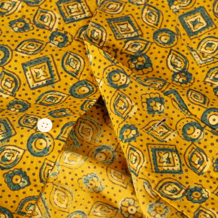 Image_Flâneurs_BEAMS PLUS / Open Collar Shirt Block Print Geometric Pattern Mustard_détail-matière