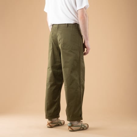 pantalon XX DEVELOPMENT SURE MFG 40's USN Trousers Vat Dye Olive image flâneurs de dos