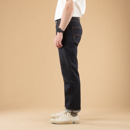 flâneurs jeans-Studio-d'Artisant D1891 13oz 1950’s Indigo Selvedge Denim_de-profil