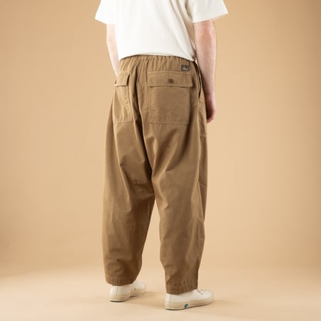 Image-Flâneurs_GOHEMP / Travel Balloon Pants Olive_de-dos