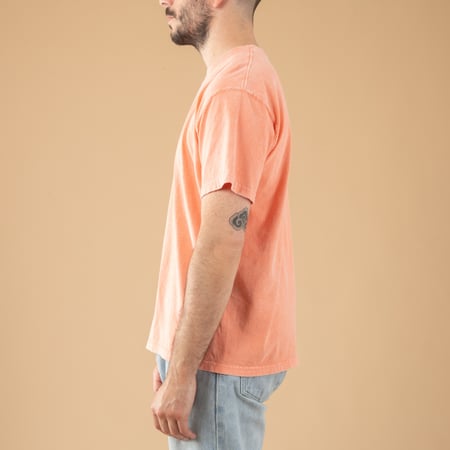 Image-Flâneurs_GOOD ON / Short Sleeve Crew T-shirt Vintage Dye Peach_de-profil