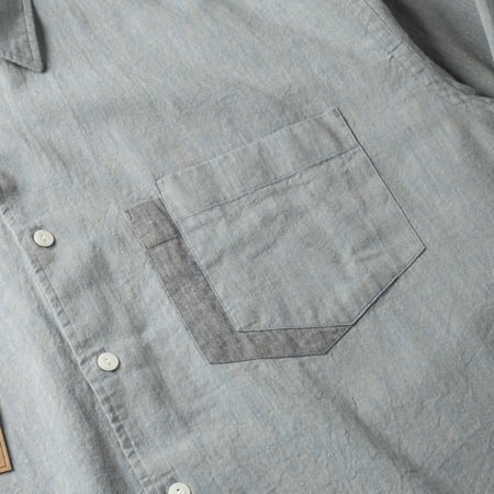 Image-Flâneurs_Frizmworks-Clipping Pocket Shirt Blue_poche