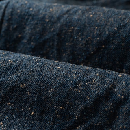 Image-Flâneurs_ONI DENIM / 246CCD-MOCA 15oz Neat Straight "Moca" Crushed Concrete Denim_détail-matière