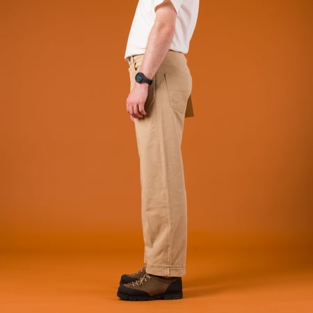 Image-Flâneurs_ONI DENIM / 200-8BE 8oz “Betacham” Beige Wide Straight_de-profil