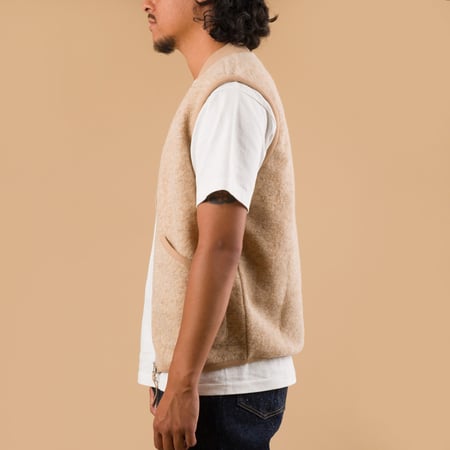 Wool Fleece Zip Waistcoat Fawn
